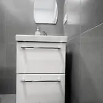 La 4 Minute De Plaja Apartman *